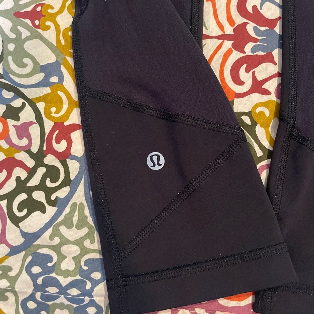 Lululemon leggings - size 4